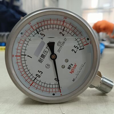 Υδραυλικό μανόμετρο 4 ιντσών 100mm γεμάτο με υγρό, με εύρος 0-2.5MPa/0-25kgf/cm² και αντικραδασμική σχεδίαση